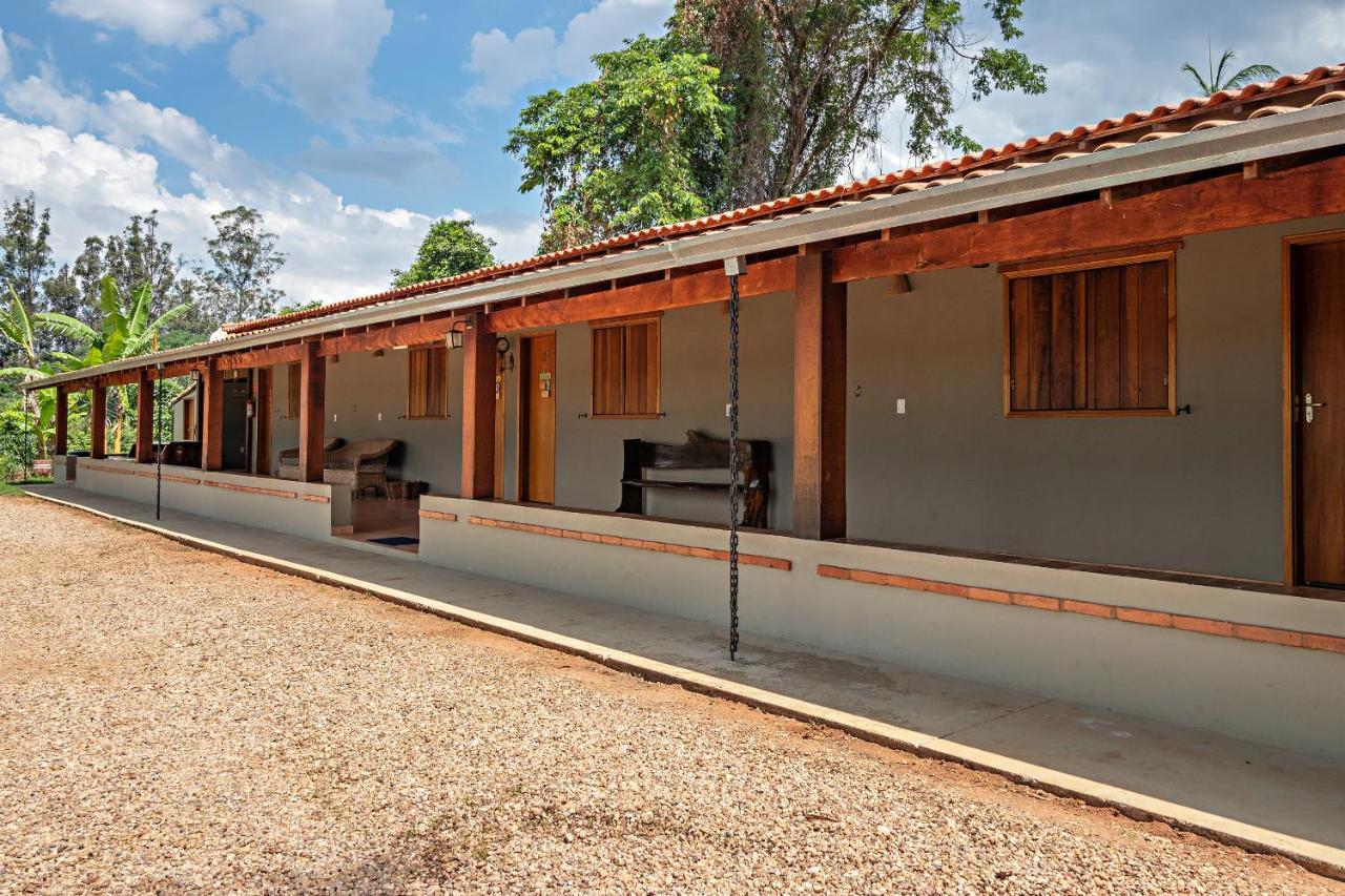 Pousada Fazenda Das Palmeiras Bauru Exterior photo